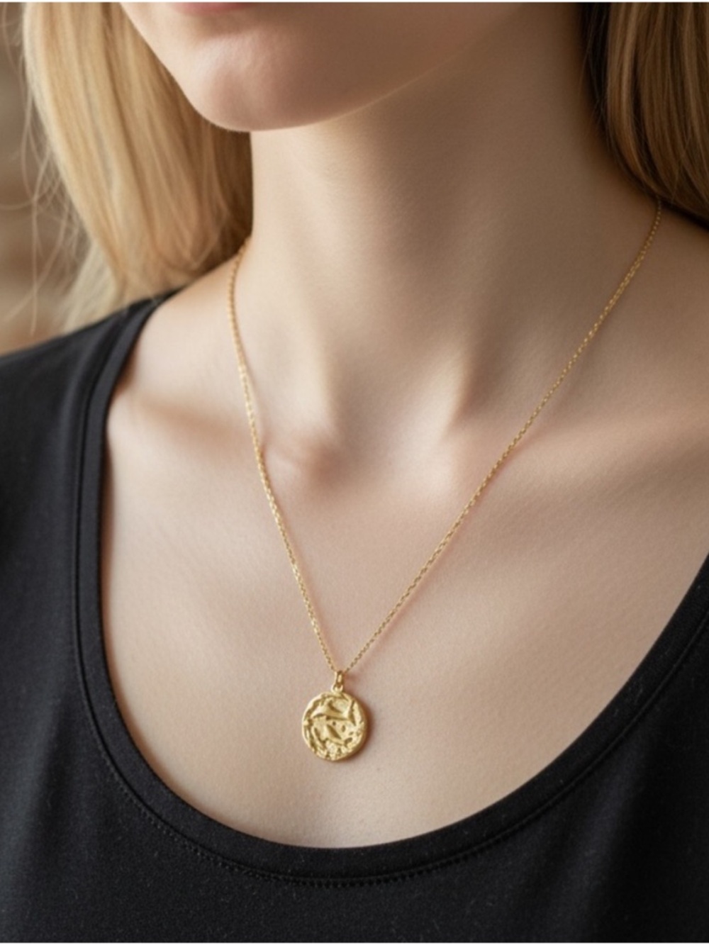 Gold Tone Zodiac Pendant Necklace – Delicate Pisces Coin Charm NEW
